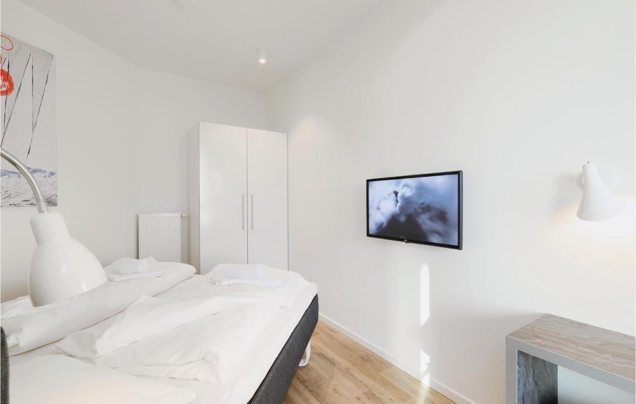 Lovely Apartment In Luebeck Travemuende With Sauna Екстериор снимка
