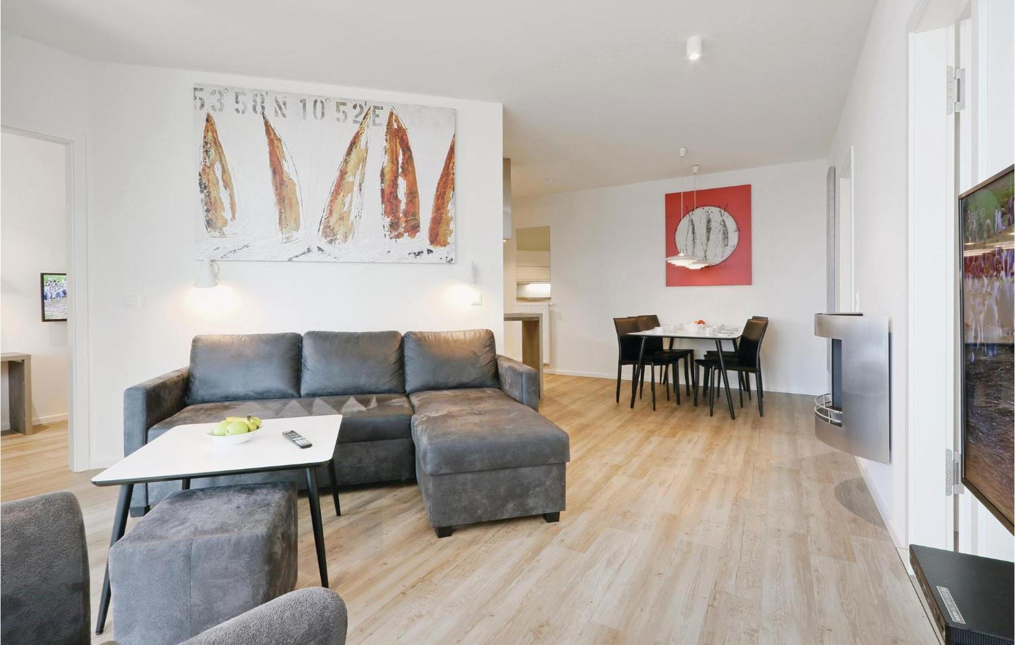 Lovely Apartment In Luebeck Travemuende With Sauna Екстериор снимка